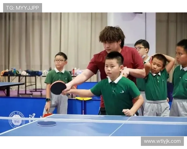 乒乓球巨献：深入解析深圳乒乓球队默契配合的秘密与技巧